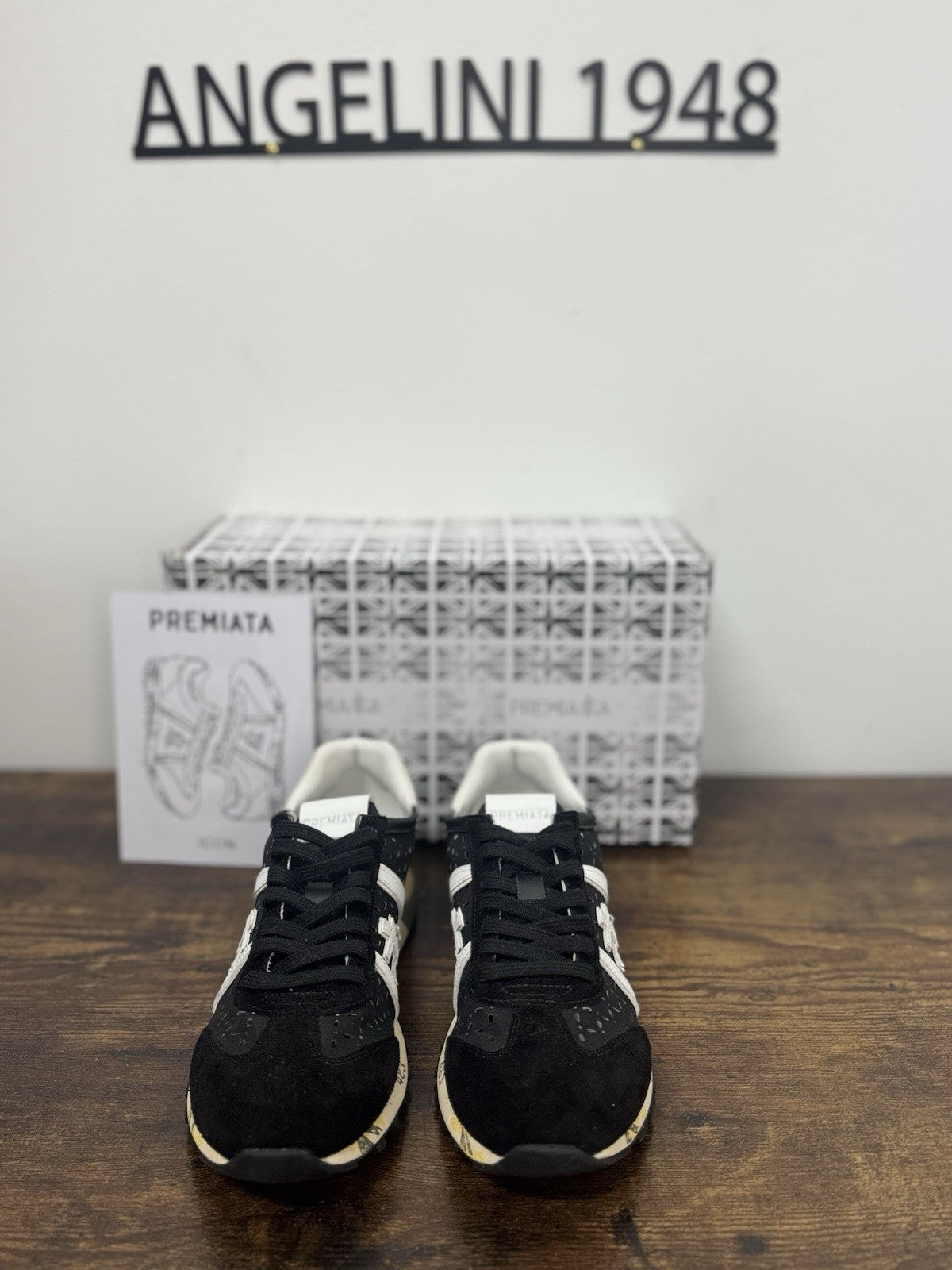 Premiata Lucy Sneaker Pelle Nera  Traforata Casual Premiata Donna 37