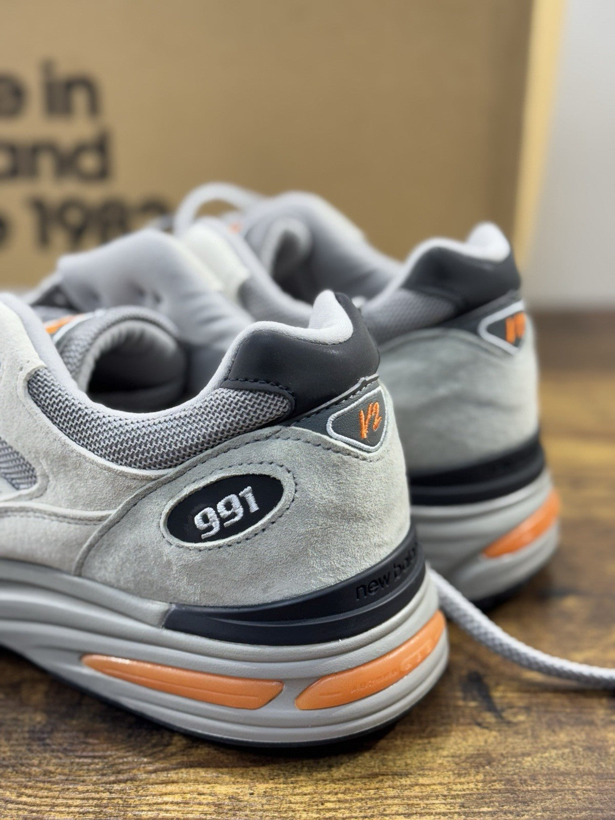 New Balance 991 V2Made In Uk Limited Edition 100% Leather Iconic Grey  Icon 45