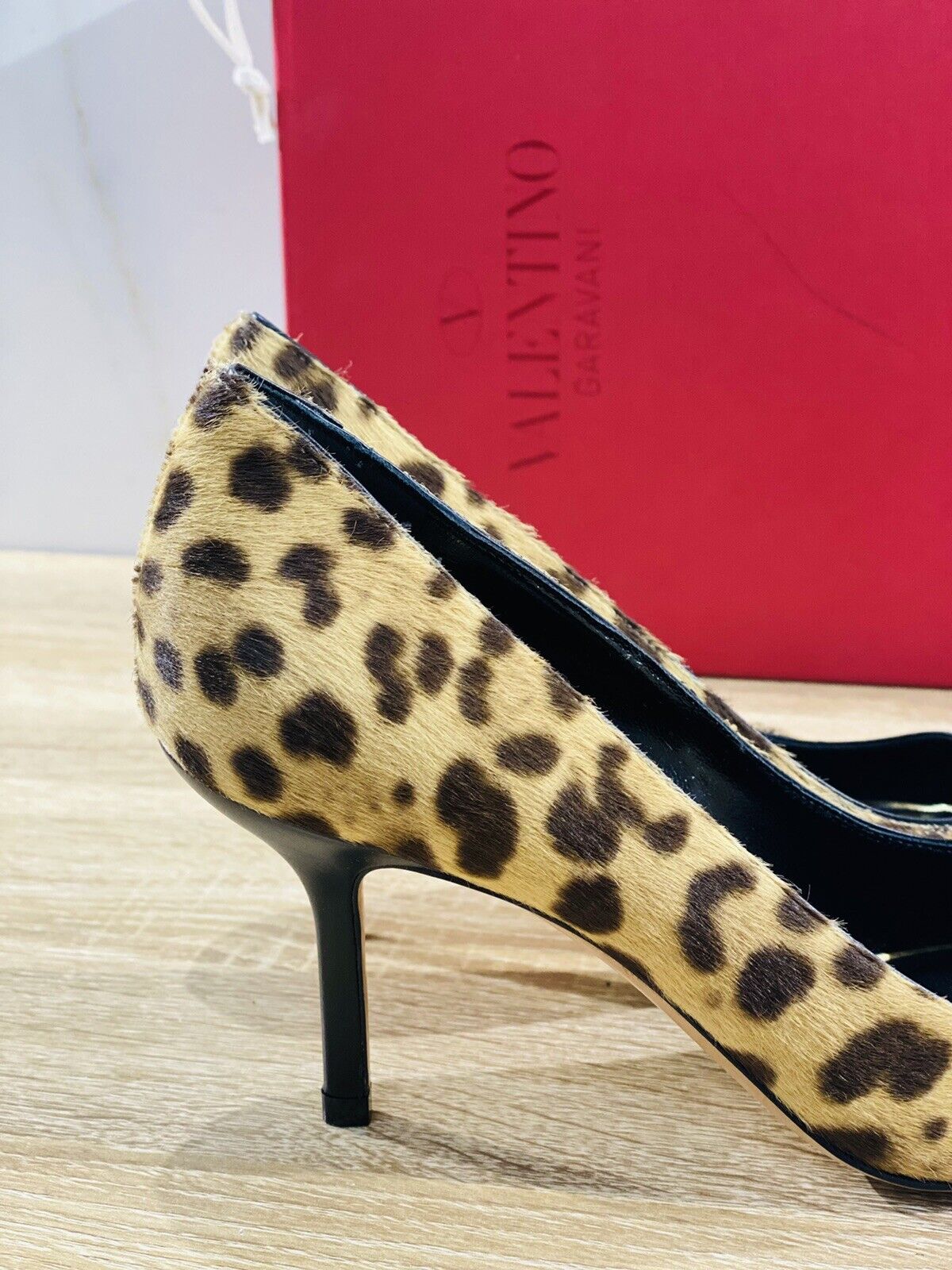 Valentino Garavani Decollete’ Vlogo In Cavallino Animalier Luxury Valentino 36.5