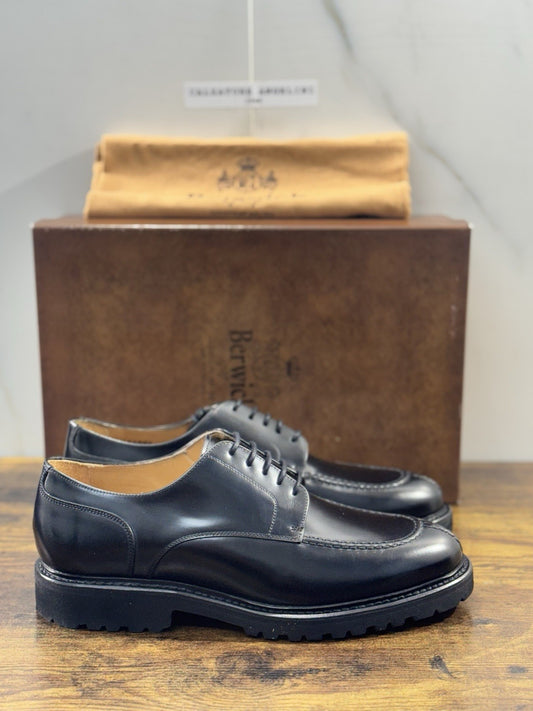 Berwick 1707 Stringata Pelle Nera  Fondo Vibram Uomo 43