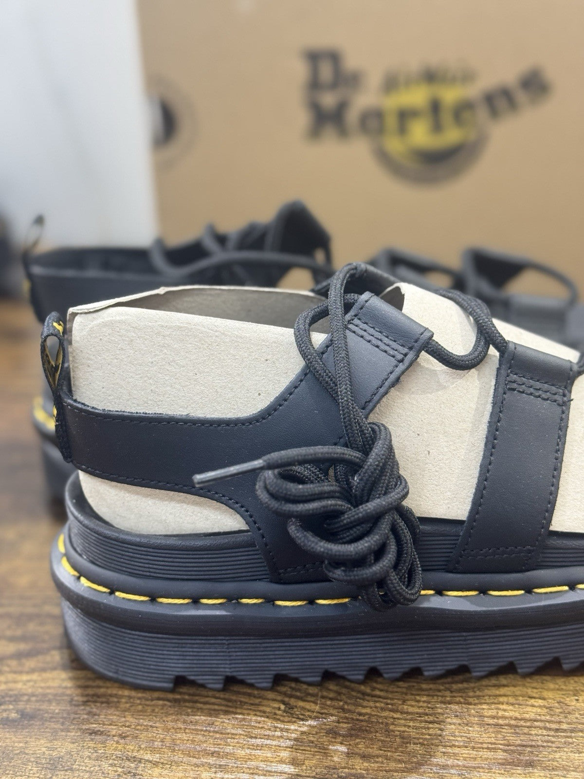 Dr Martens Sandalo Nartilla Pelle Nero Casual Dr Martens Donna 40