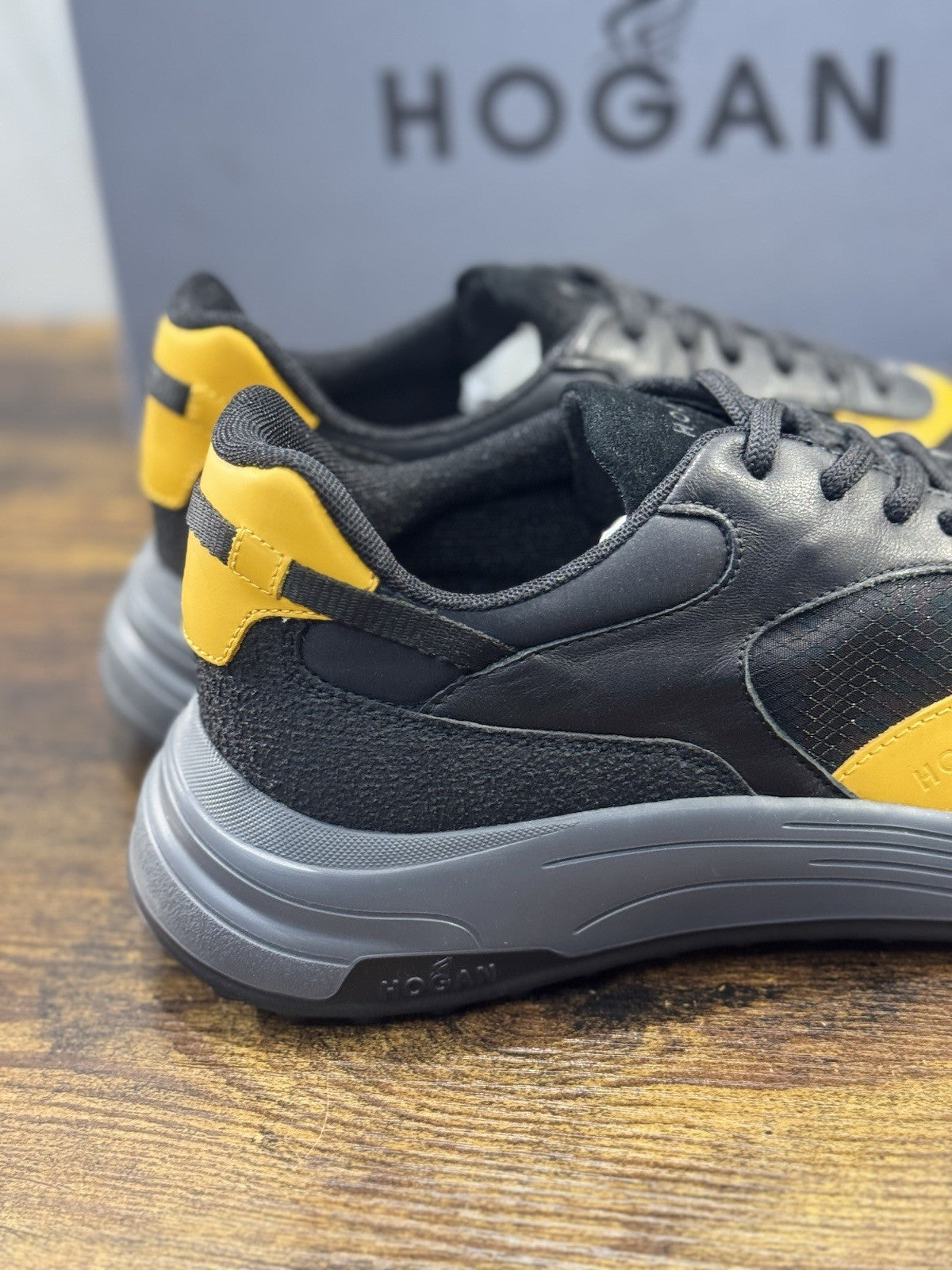 Hogan New Hyperlight Sneaker Pelle Nero Memory Foam Luxury Hogan Uomo 41