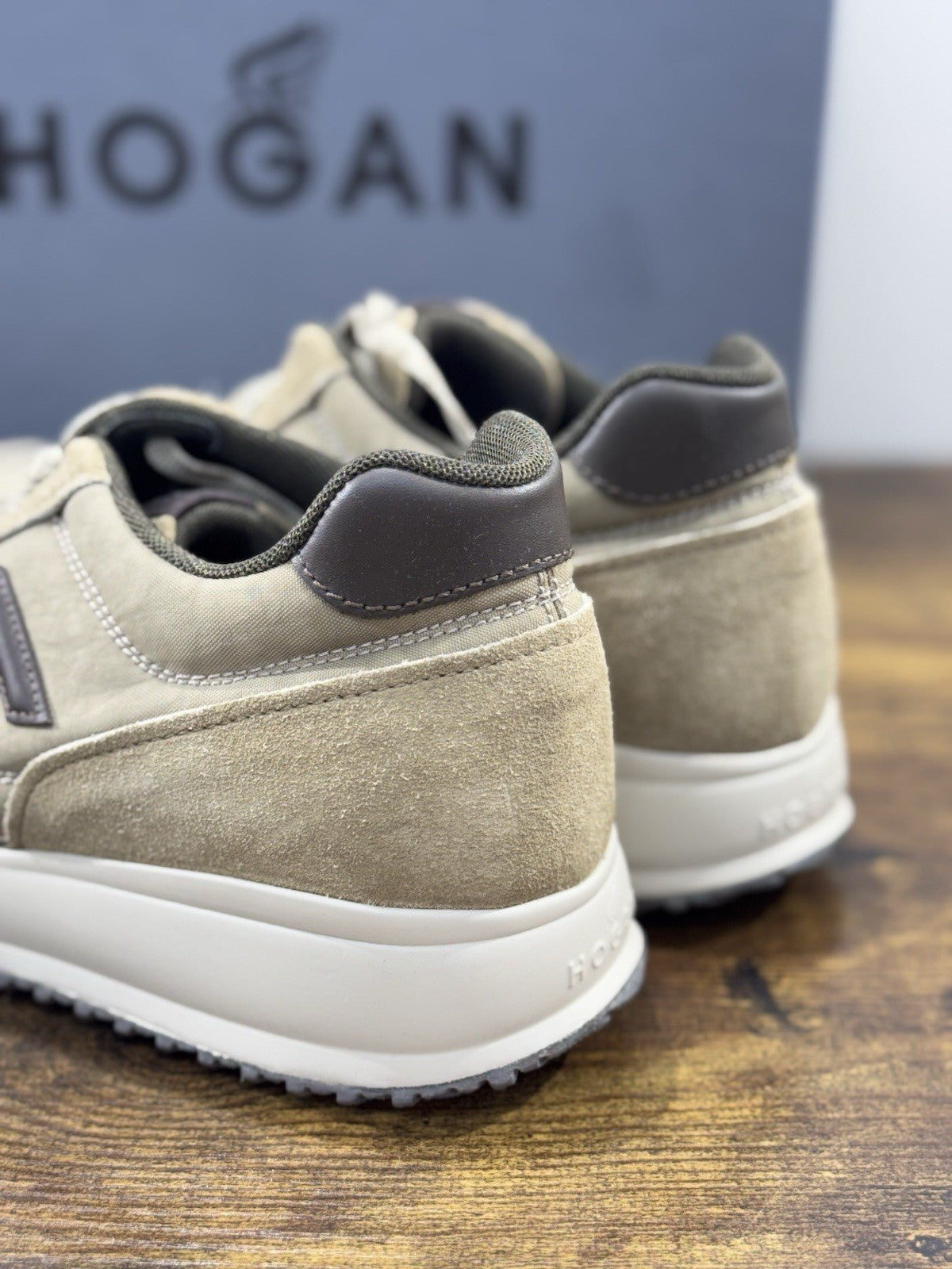 Hogan Interactive 3 D  Pelle  Suede Beige   Uomo 42