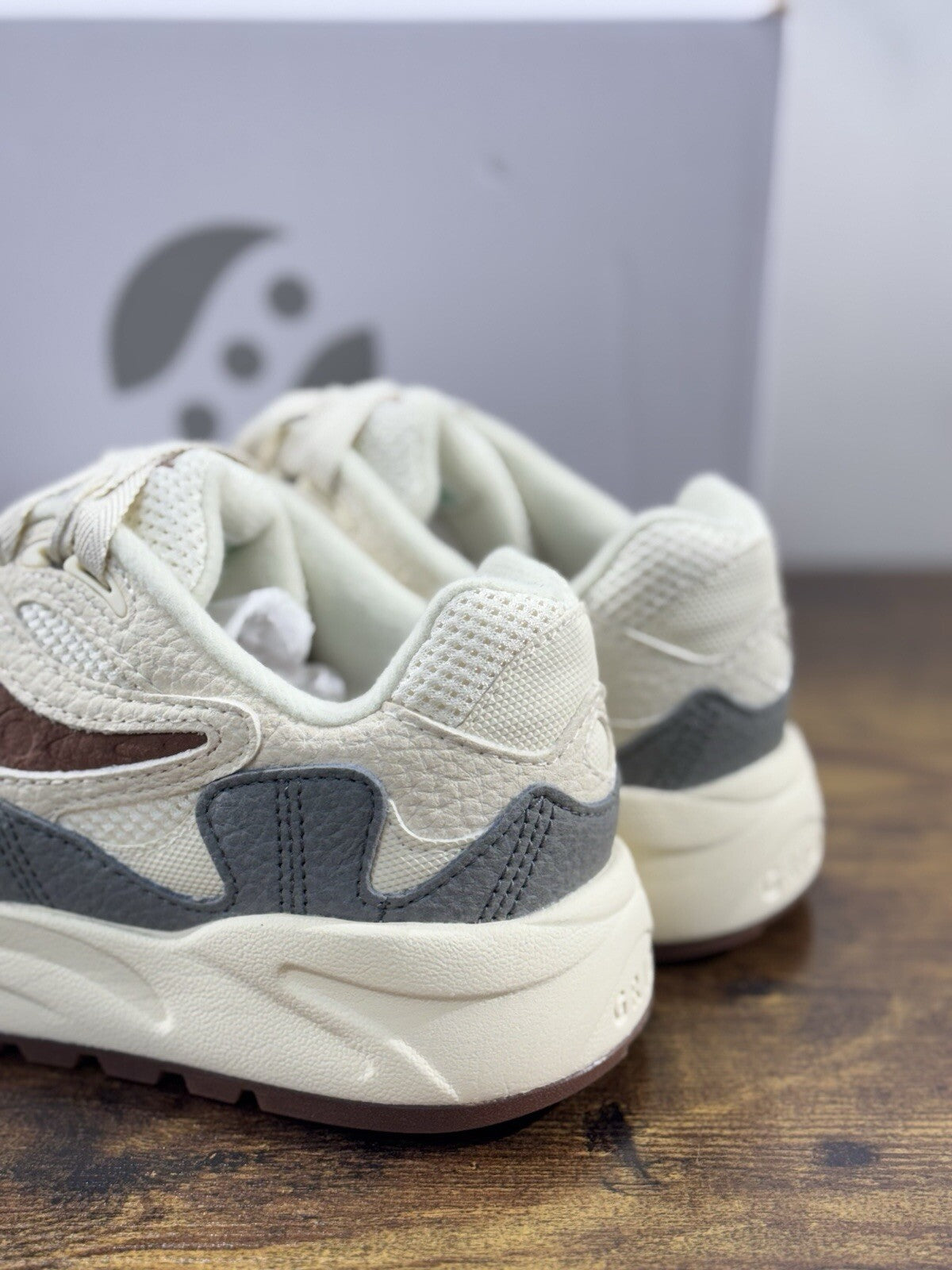 Saucony Grid Shadow 2 Sneaker Uomo Sand Brown  Pelle Casual Saucony 41