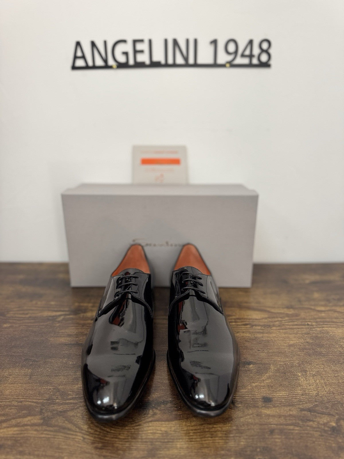Santoni Stringata In Pelle Vernice Nera  Luxury Scarpa Santoni Uomo 43