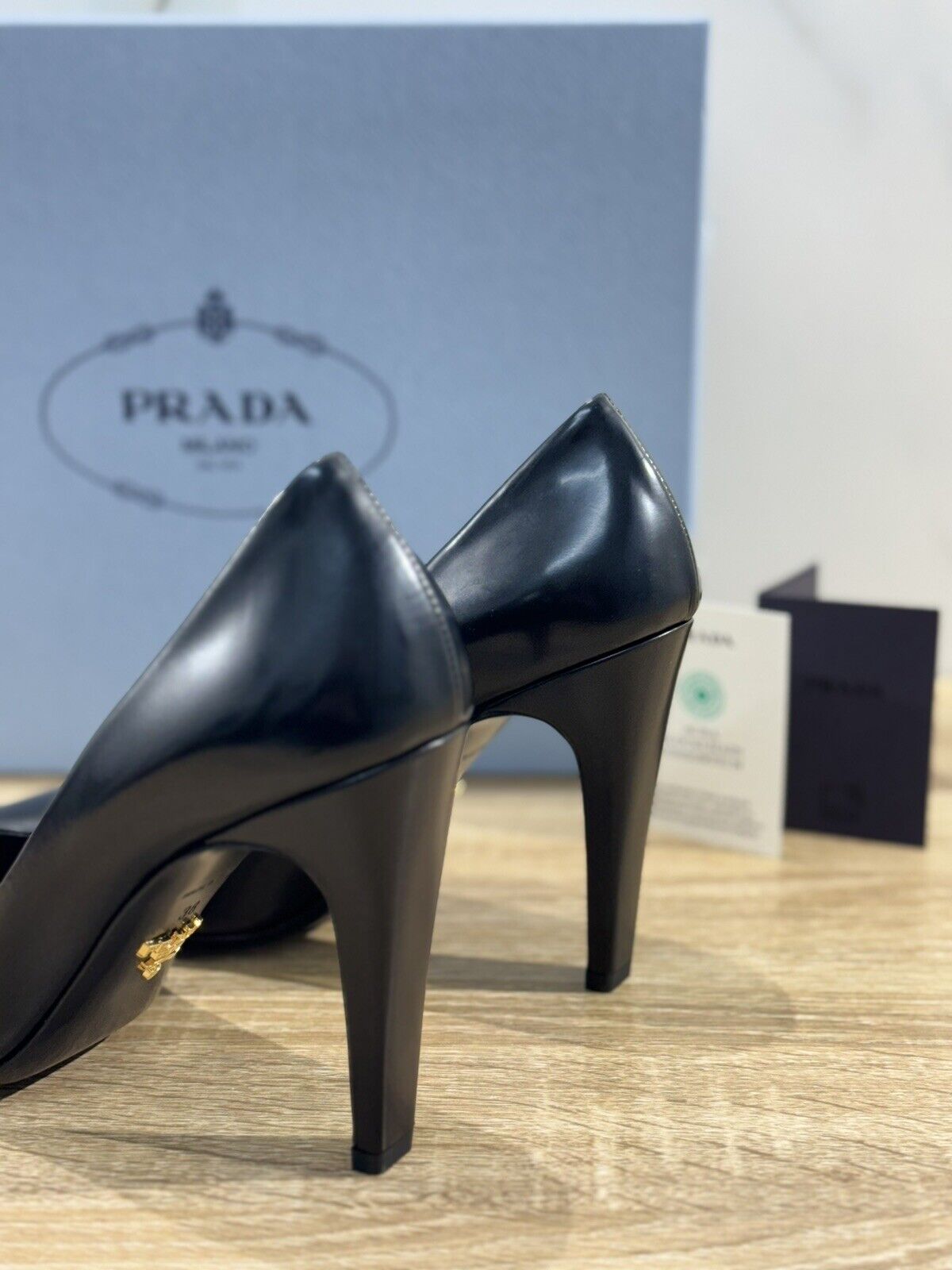 Prada Decollete’ Pumps Pelle Nera Luxury Prada Woman Pumps Nero 36