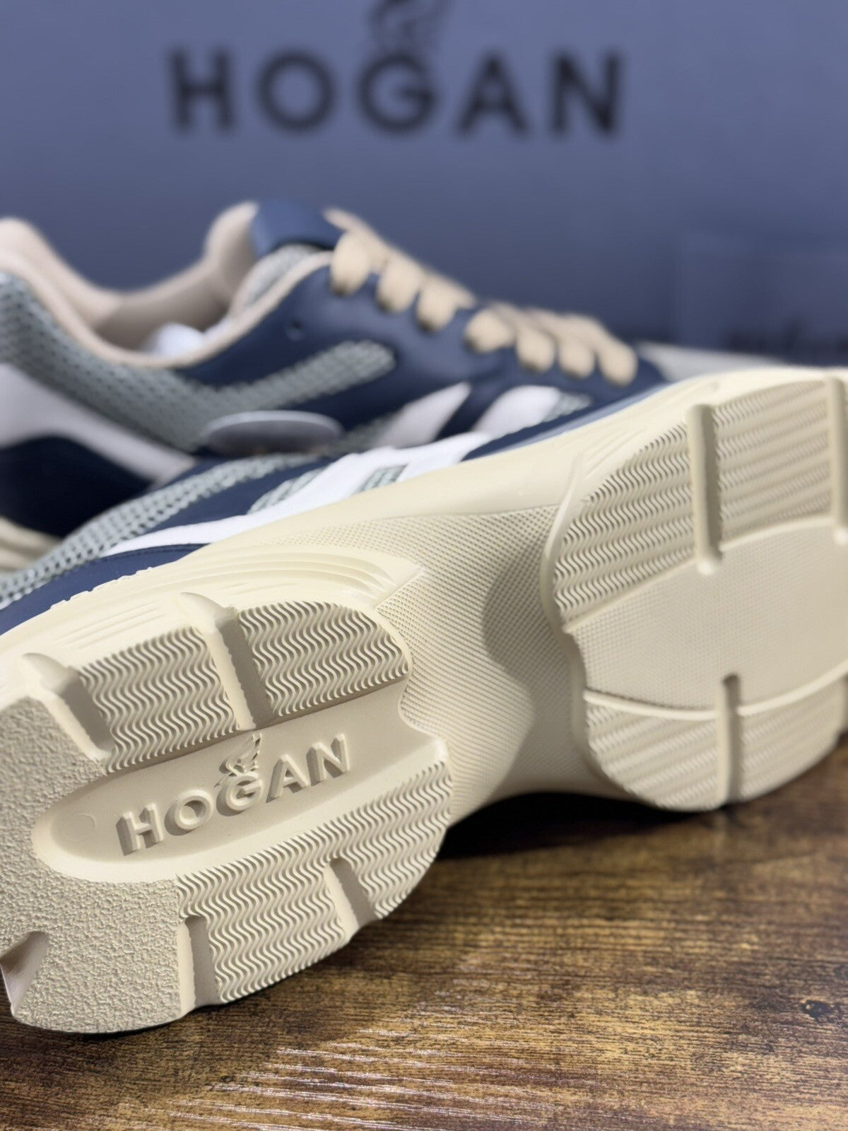 Hogan H665   sneaker Pelle Blu    memory foam Luxury Hogan Men 40.5