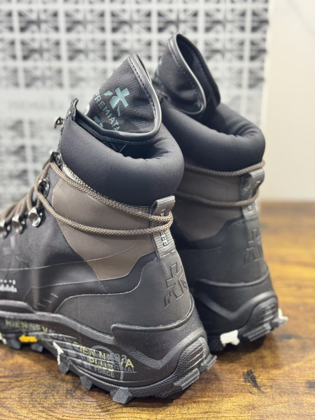 Premiata Midtrack   Boot  Uomo Pelle Nero Icon  Sneaker Premiata Uomo Vibram 46