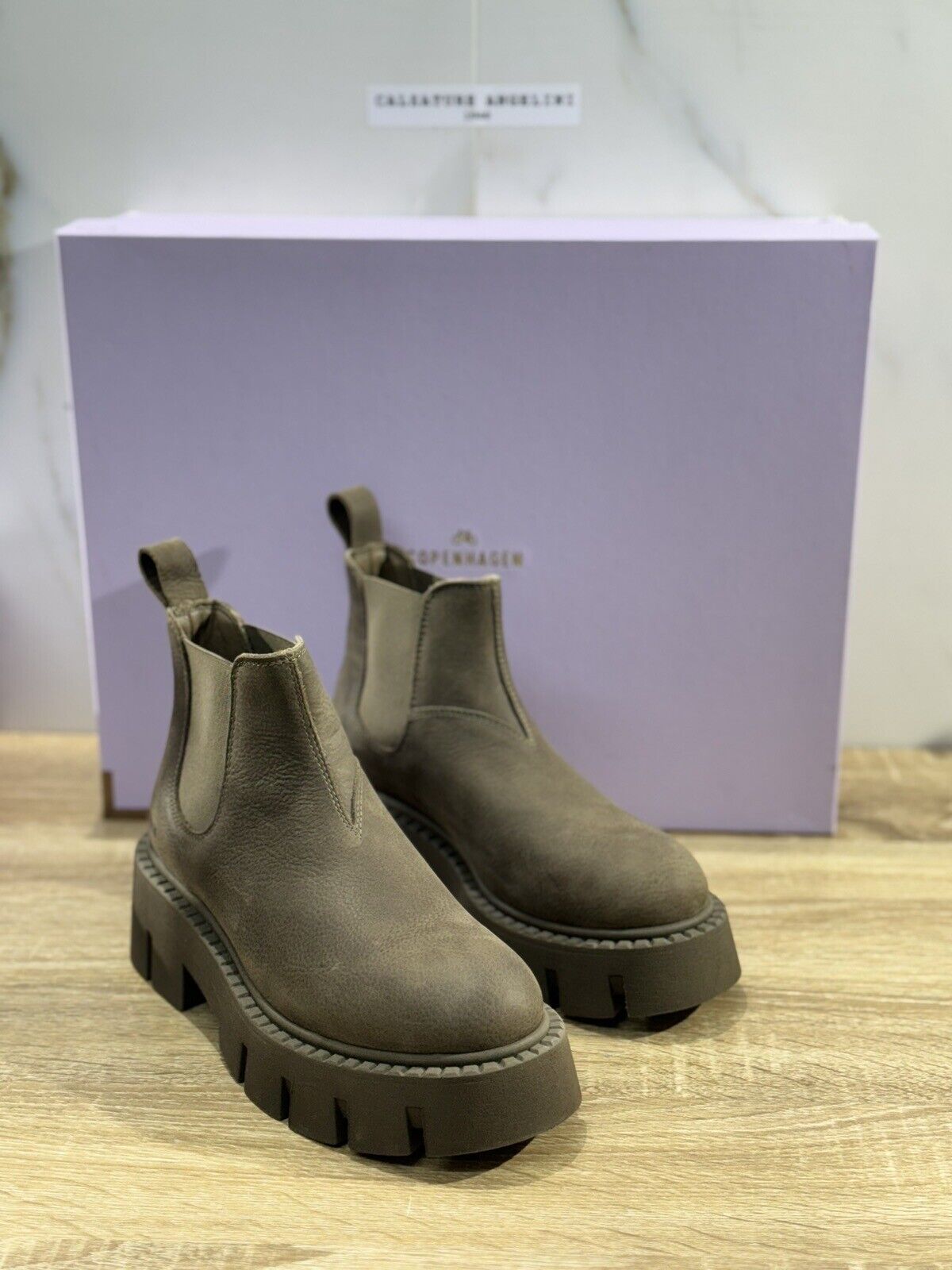 Copenhagen Chelsea Boot Combat Donna Pelle Waxed Taupe   Casual Boot 39