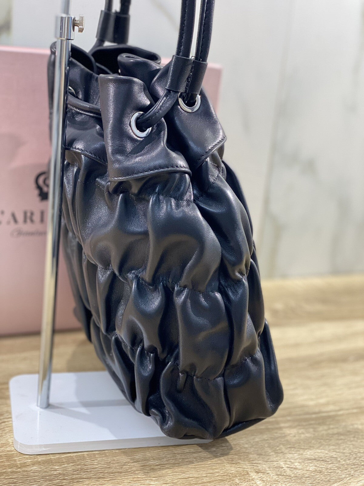 L’arianna Borsa donna in pelle nera secchiello made in italy pelle 
