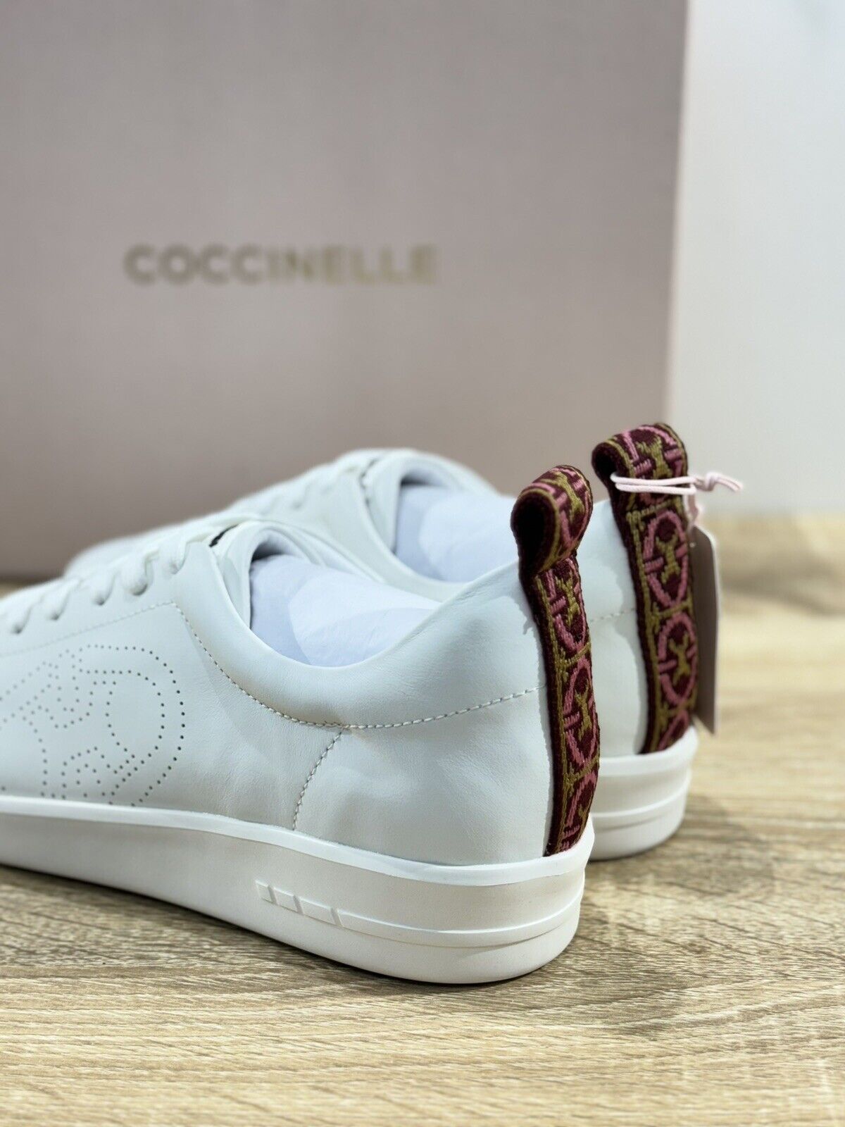 Coccinelle Sneaker  Donna Pelle Bianca   Luxury Coccinelle Woman  Casual  38