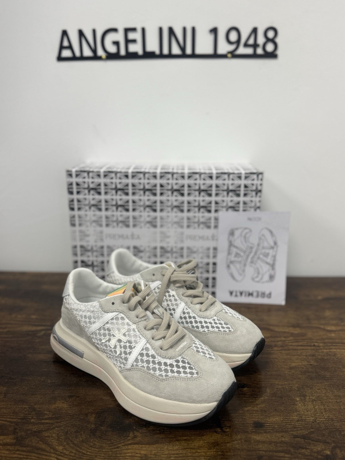 Premiata Cassie  Sneaker Pelle Suede  Bianca Traforata  Casual Premiata Donna 36