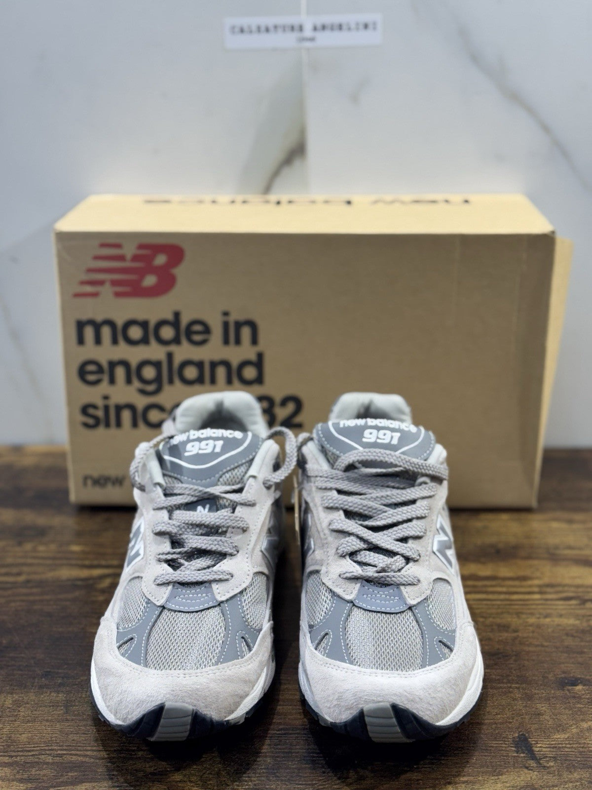 New Balance 991 Made In Uk Limited Edition 100% Leather Iconic Grey  Icon 40.5