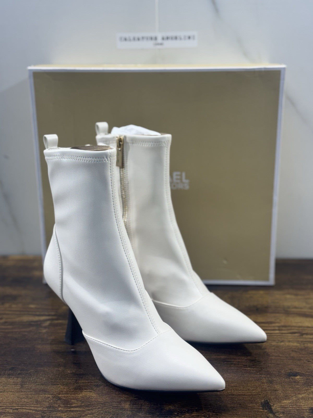 Michael Kors Clara Mid Bootie Donna Pelle  Crema   Casual  Donna 37.5