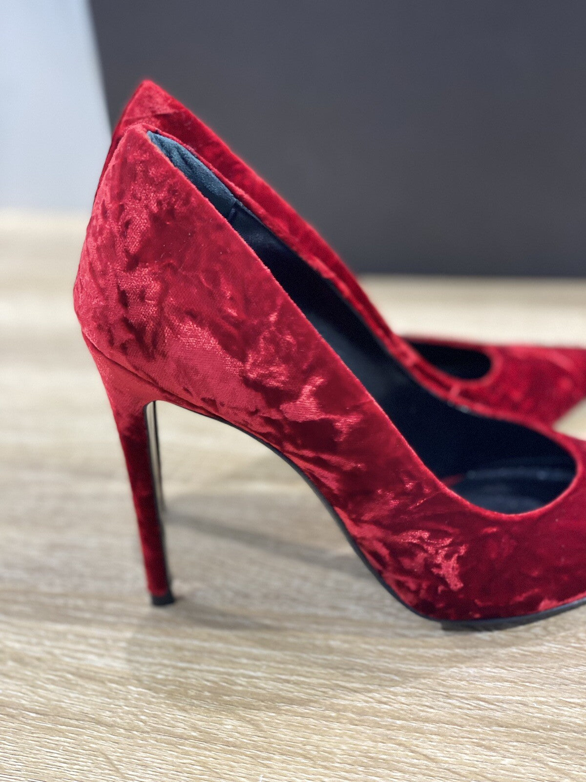 Aldo castagna décolleté hope in velluto rosso luxury shoes 36