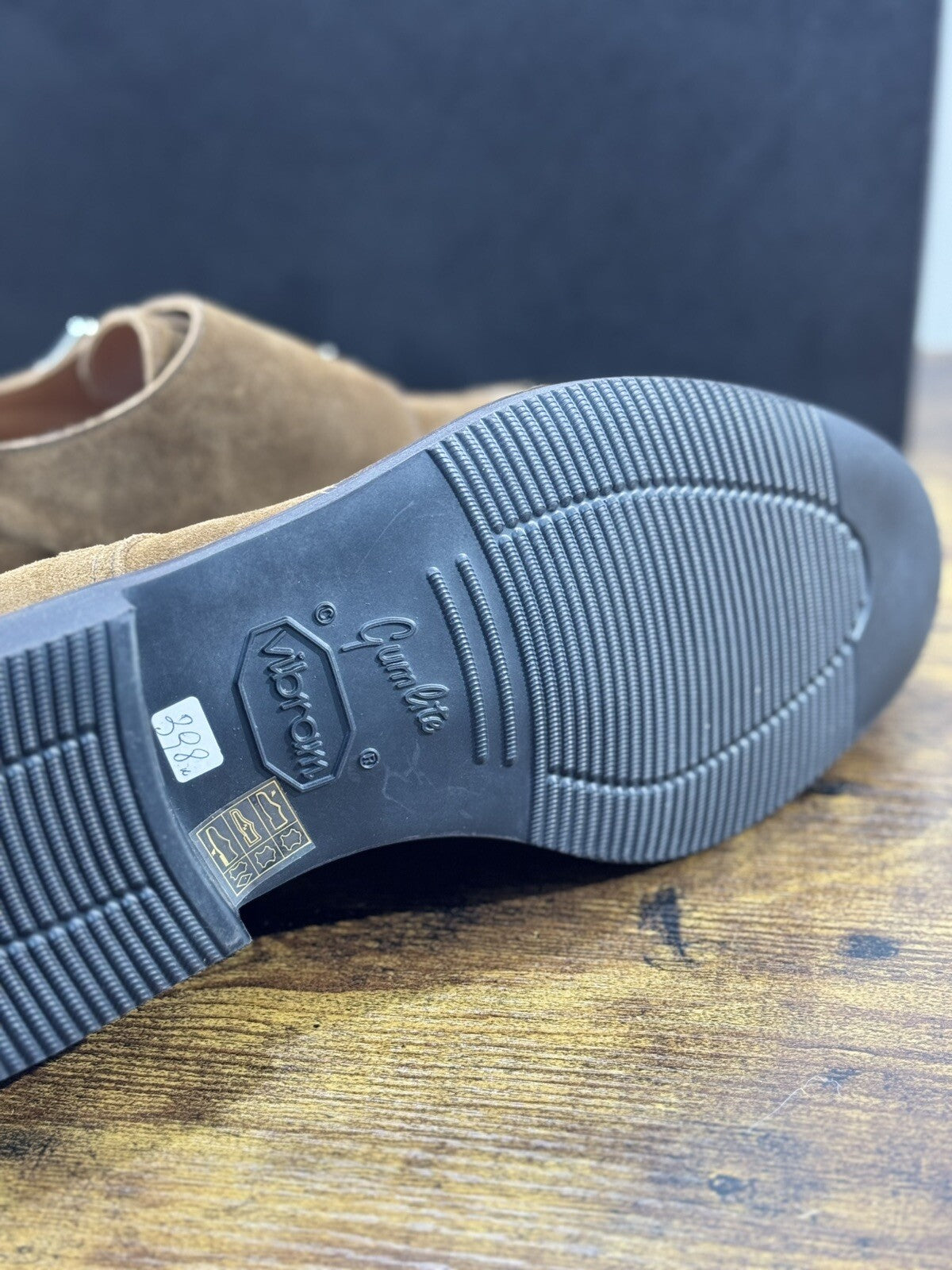 Premiata Scarpa Uomo Doppia Fibbia Suede Sigaro Fondo Vibram 44