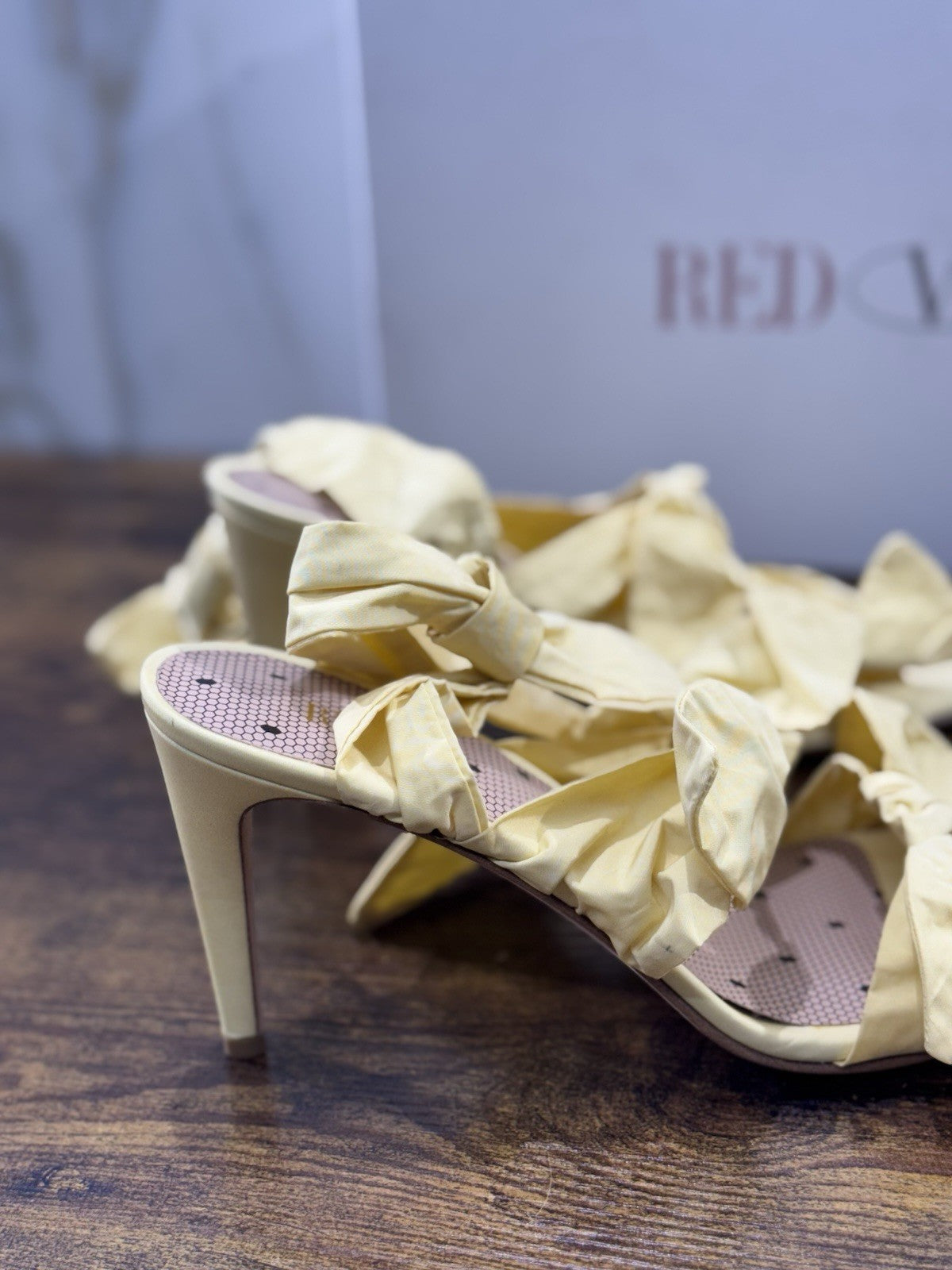 Red V Sandalo Vaniglia Luxury Sandal Valentino Donna 38