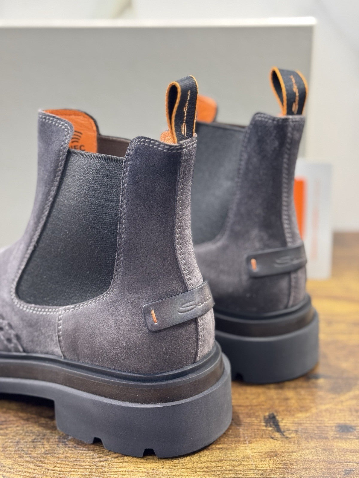 Santoni Chelsea Boot Commando   Suede Dark Grey   Luxury Santoni Uomo 41.5