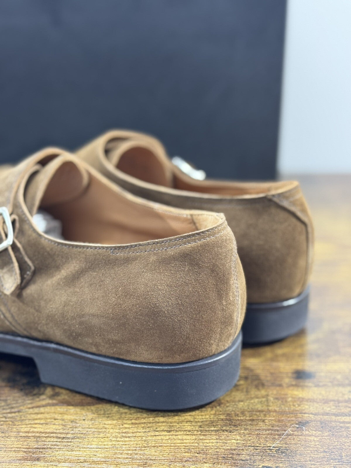 Premiata Scarpa Uomo Doppia Fibbia Suede Sigaro Fondo Vibram 44
