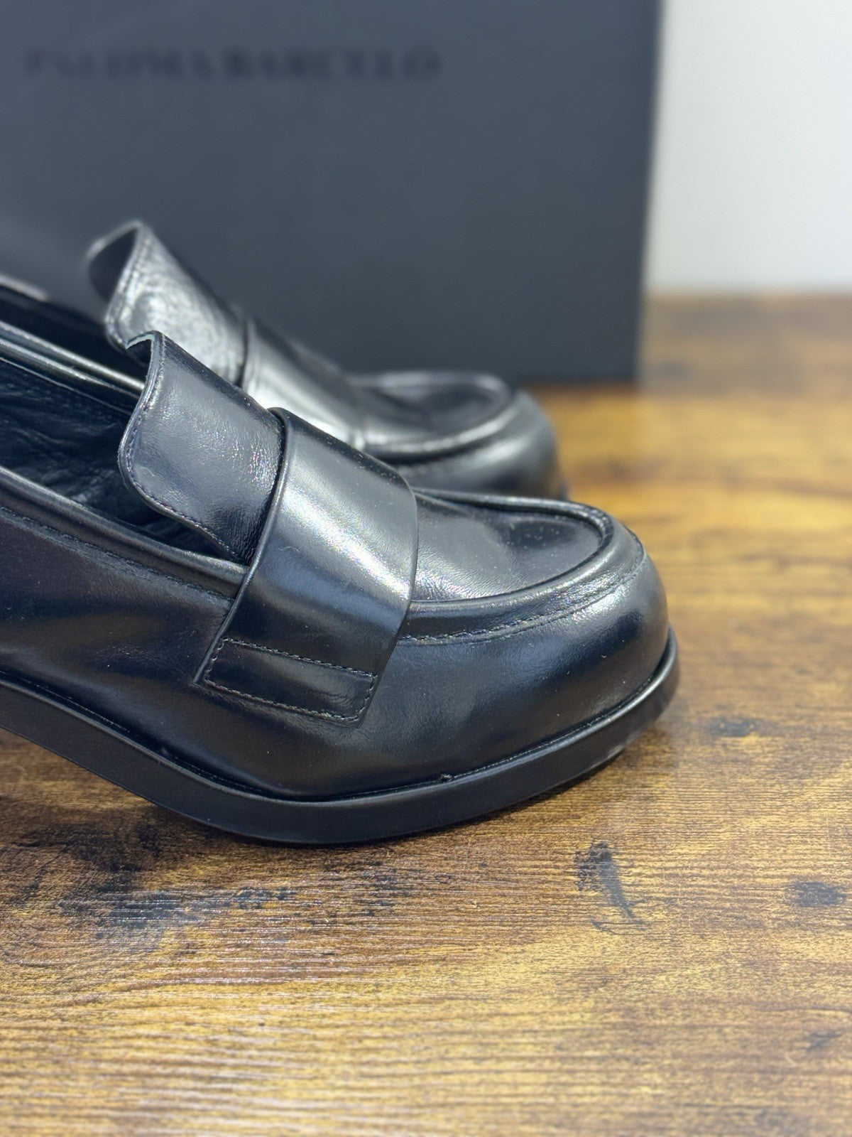 Paloma Barcelo’ Mocassino Nela     Pelle Nera Con Tacco     Casual Loafer 40