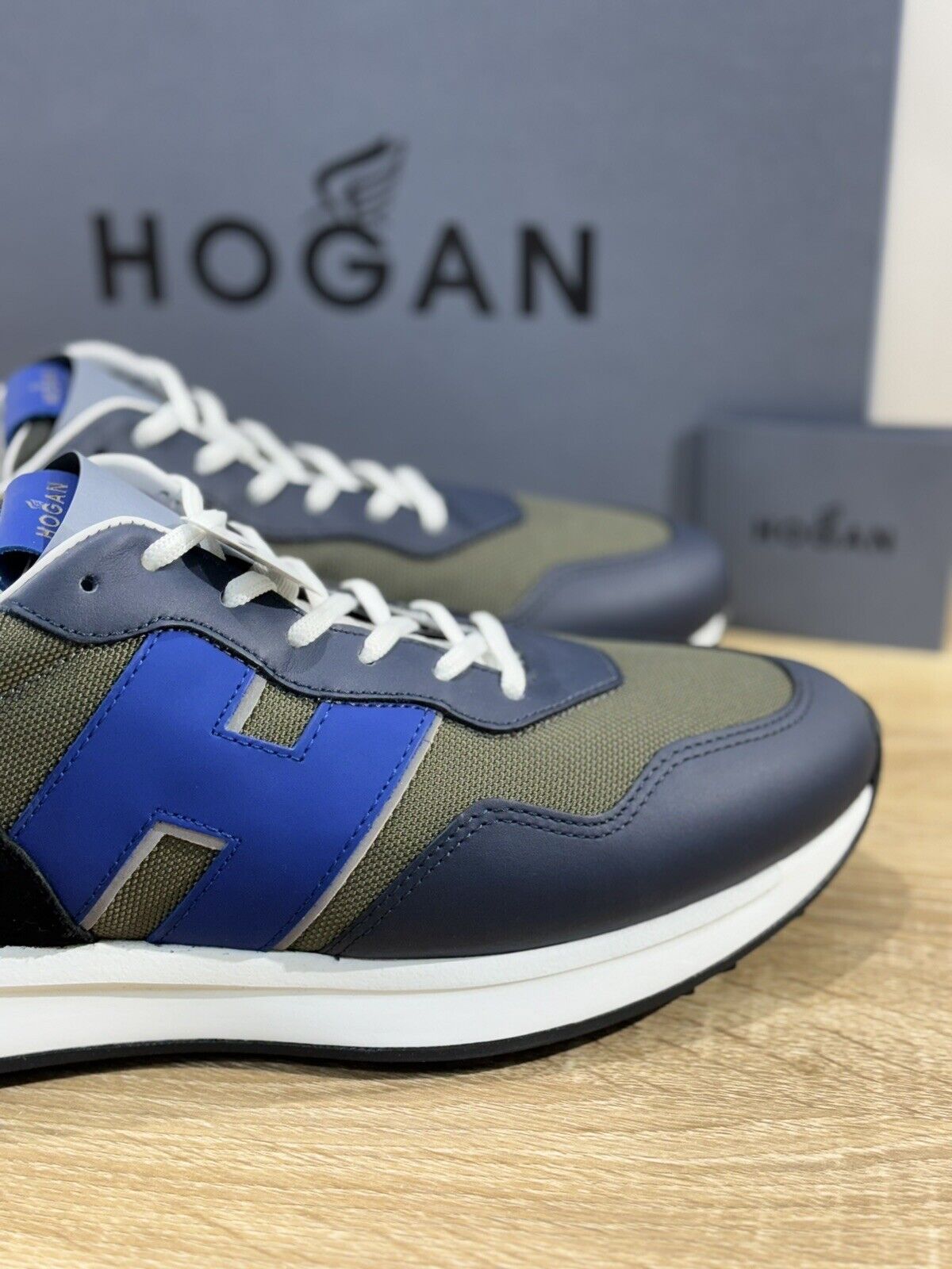 Hogan H601 uomo sneaker Pelle Blu  memory foam Luxury Hogan Men Shoes 40