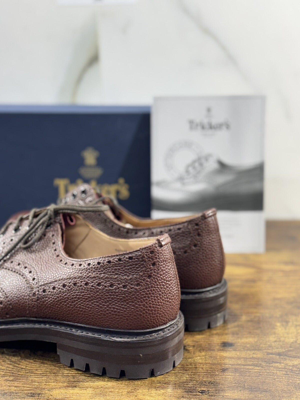 Tricker’s Scarpa Uomo Ilkley Brogue Marrone Goodyear Commando 42