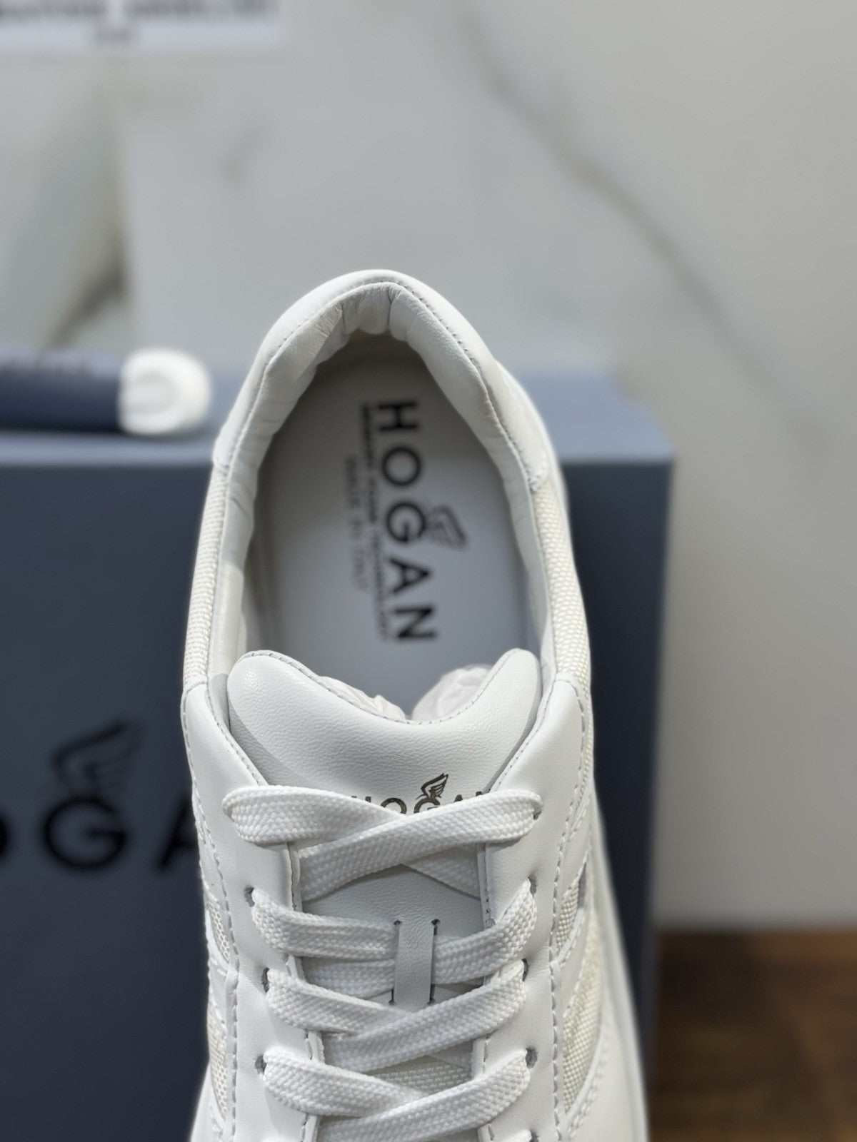 Hogan H630 Sneaker Pelle Bianca Memory Foam Scarpa Hogan Uomo 44