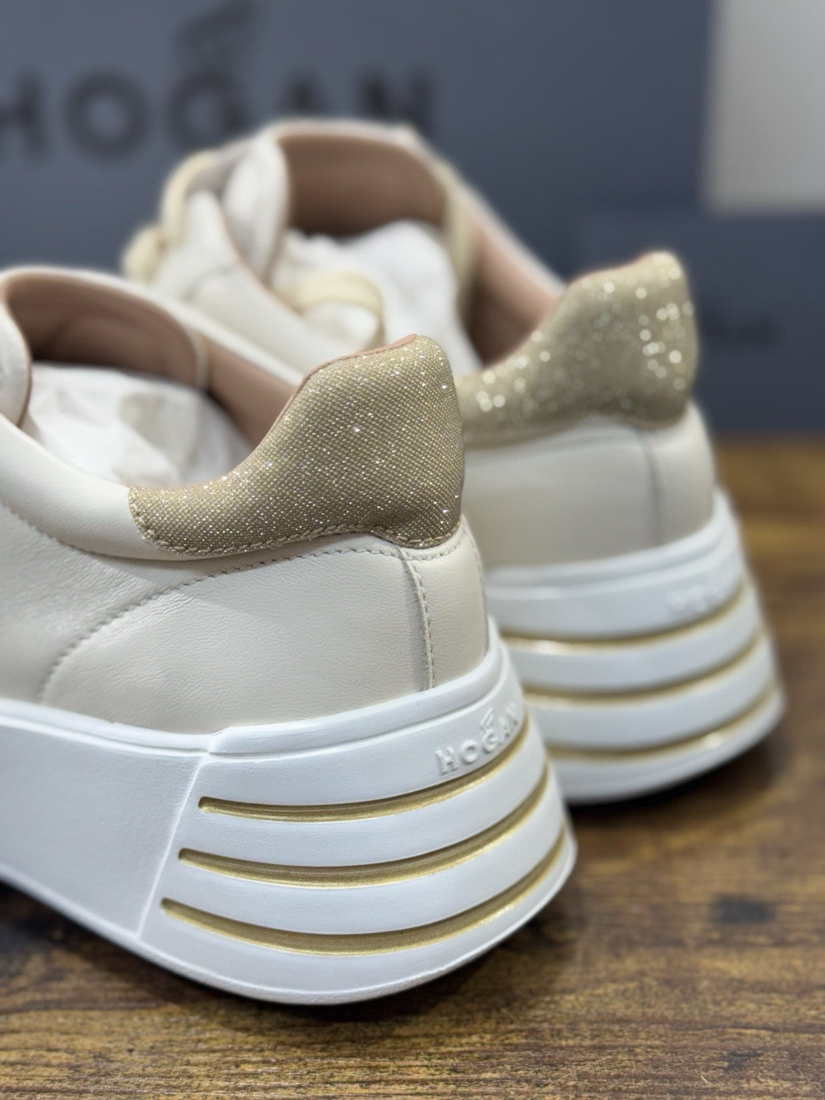 Hogan H564 Sneaker Pelle Yogurt Casual Hogan Donna 37.5
