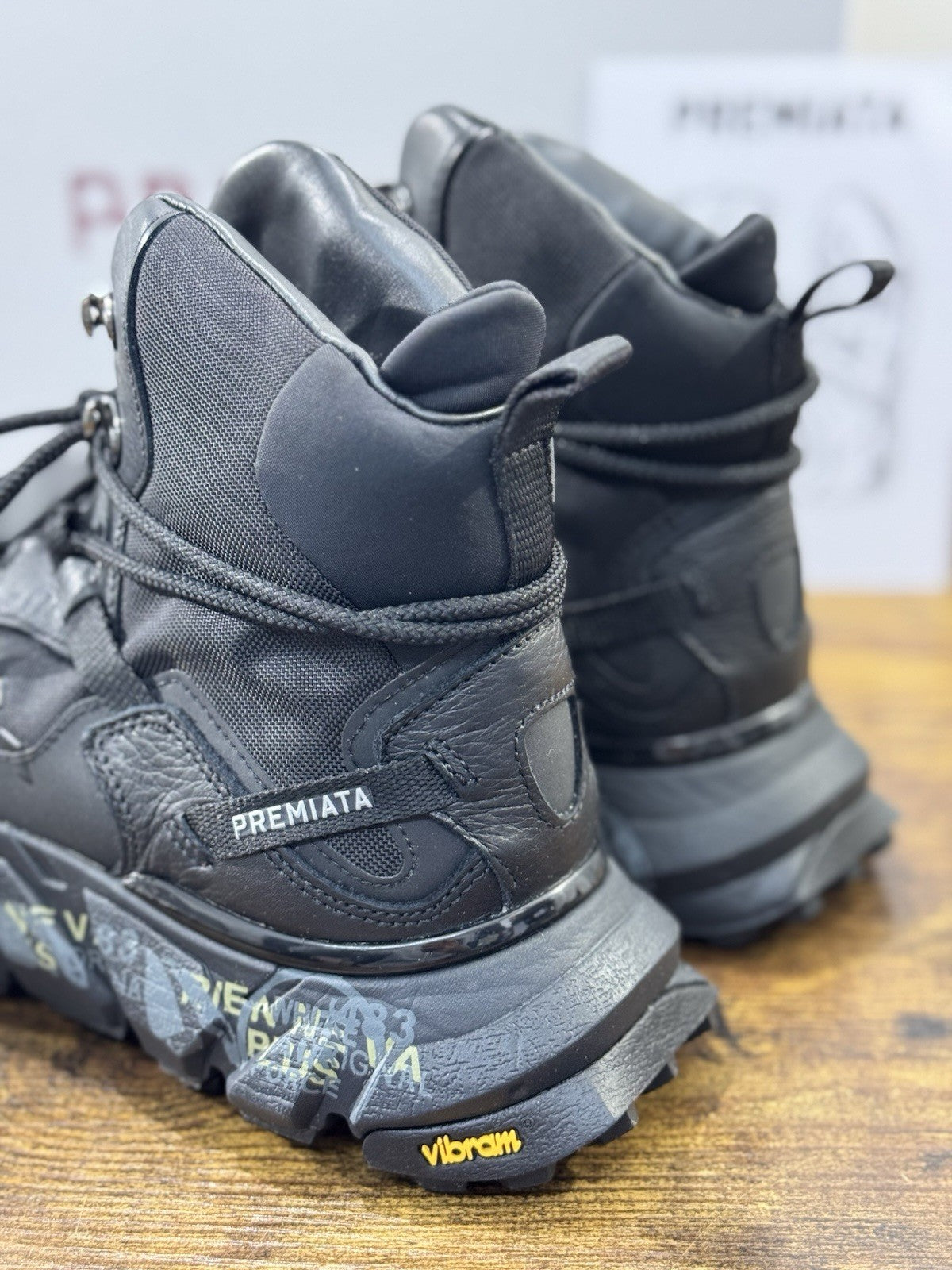 Premiata Sneaker Trivor  439  Vibram Sole Nero   Casual Premiata Scarpa Donna 40
