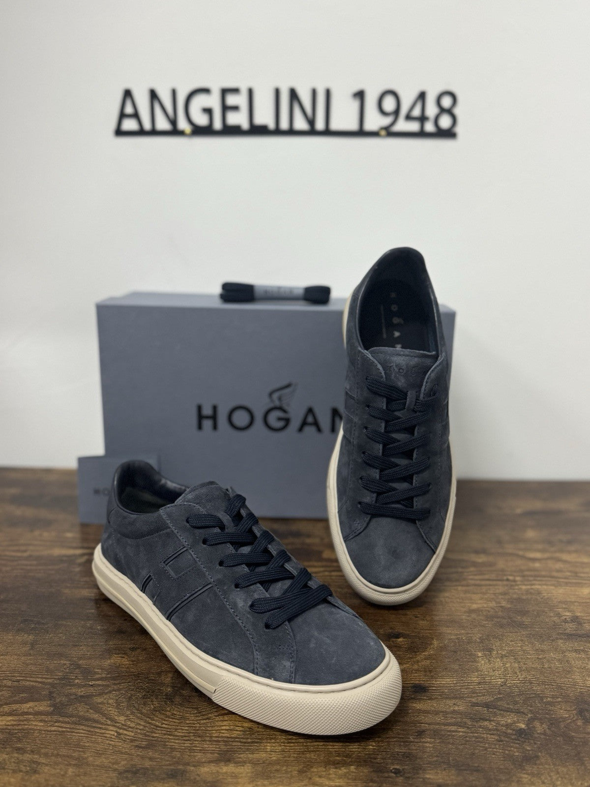 Hogan H691  Sneaker Pelle Suede Blu    Memory Foam Scarpa Hogan Uomo 44