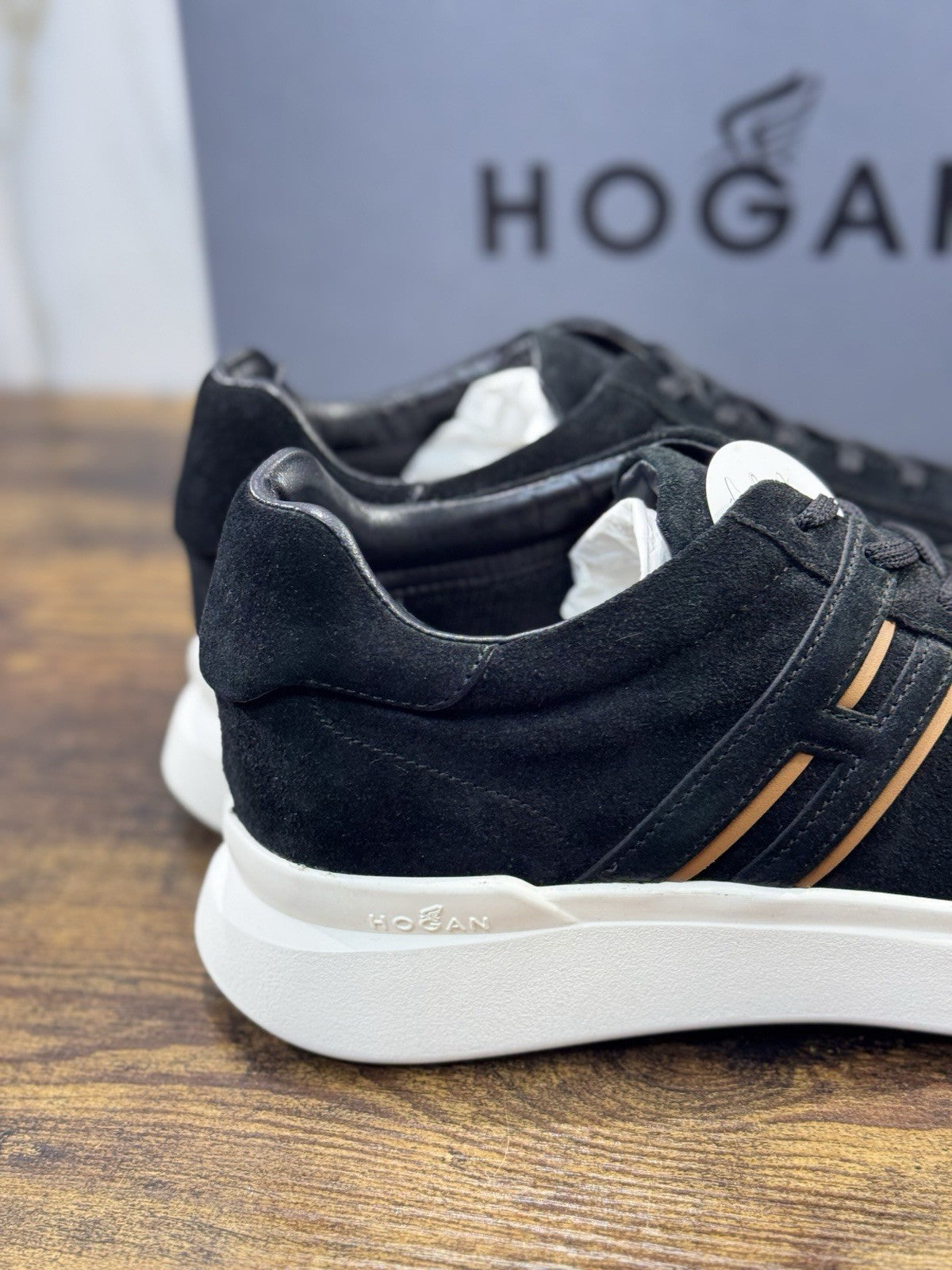 Hogan H 580 Sneaker Suede Nero Casual Hogan Uomo 42.5