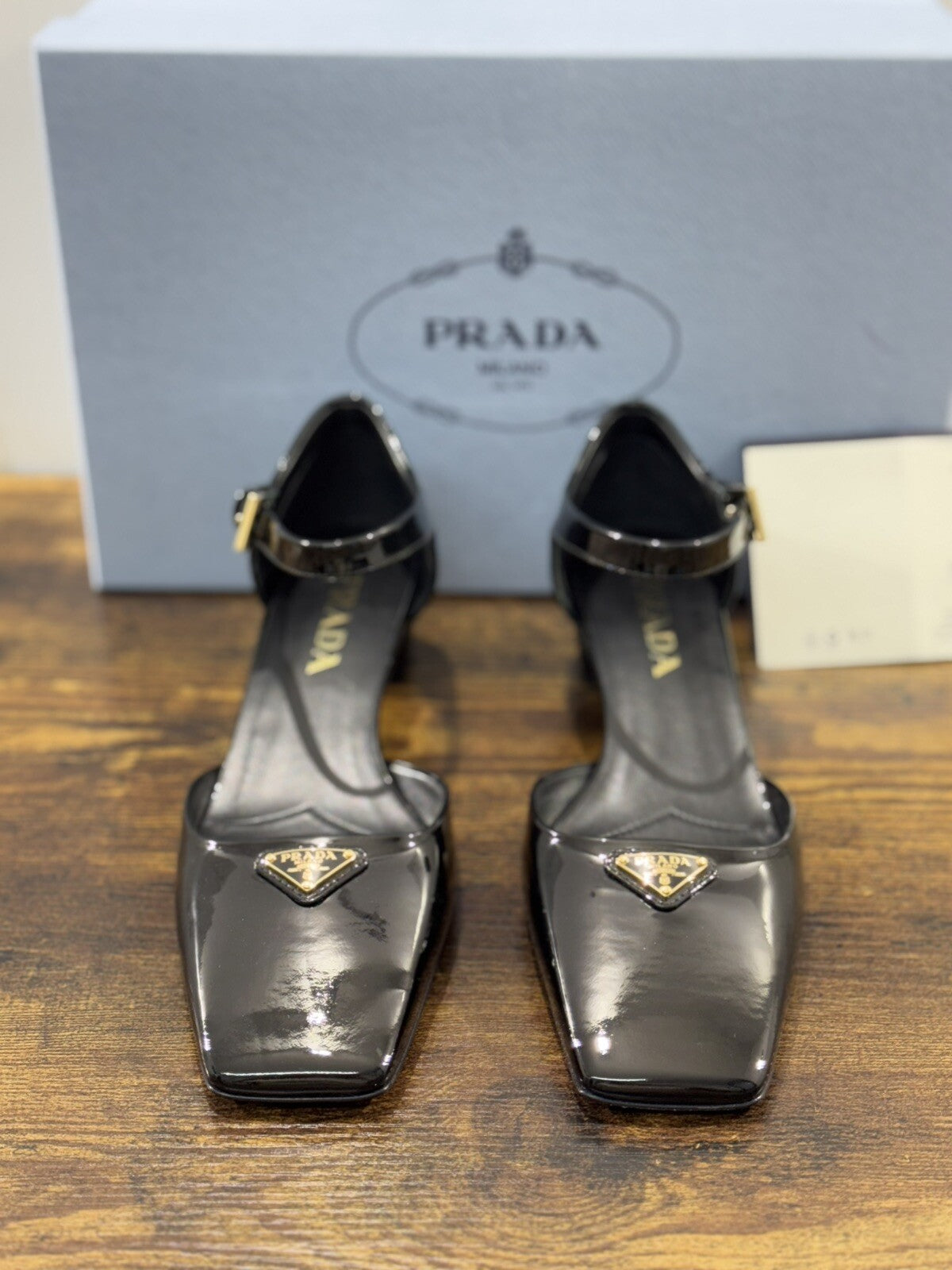 Prada Pumps In Vernice Nera Donna Luxury Woman Prada Shoe 38.5