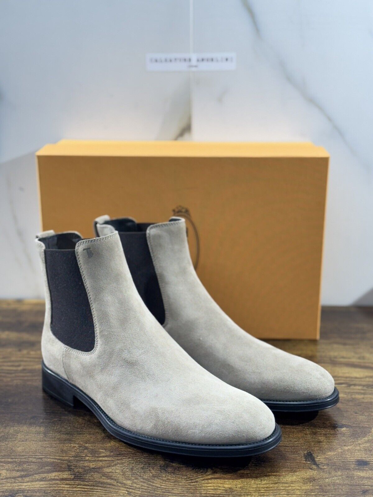 Tod’s Chelsea Boot  uomo suede Tortora  luxury tod’s men boot 41