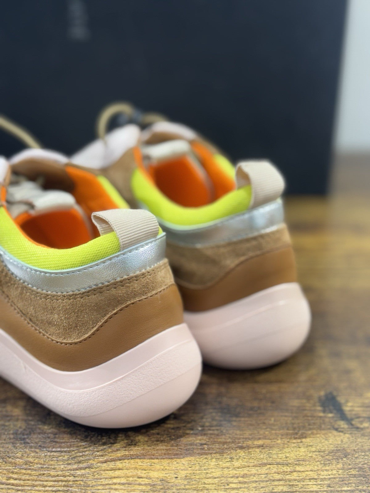 Vic Matie’ Sneaker Ondina  Pelle Cuoio Extra Light Donna  40