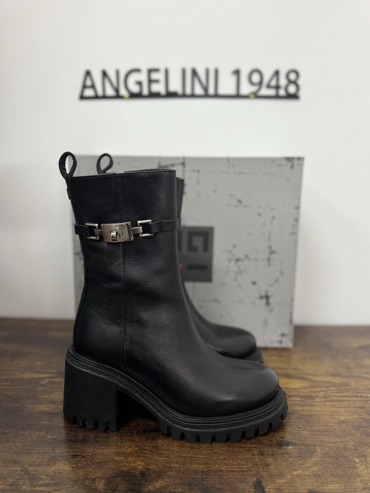 Gio + Stivaletto Pelle Nera    Extra Light Donna 36