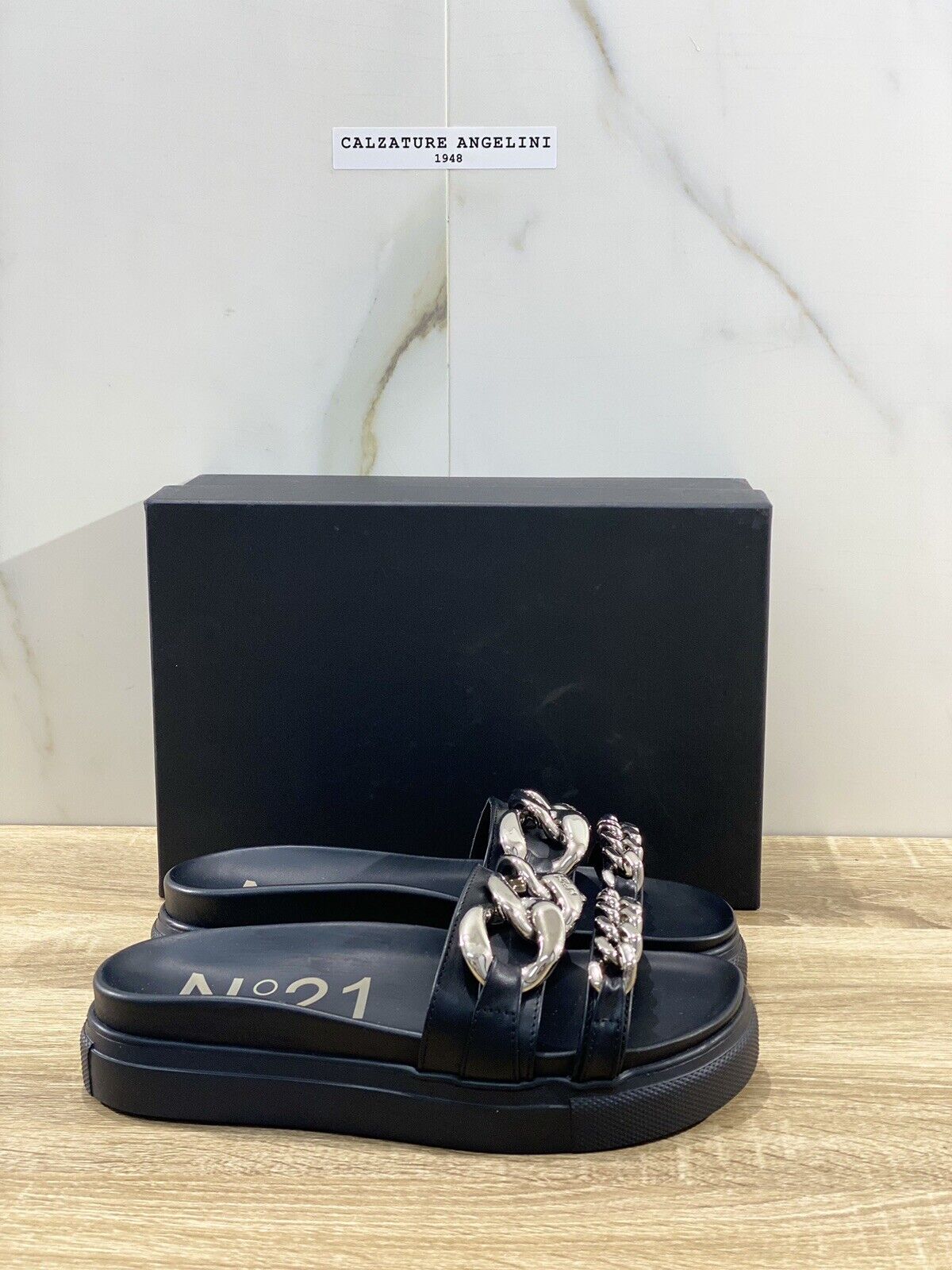 N 21 Sandalo donna pelle Nero luxury woman Catena sandal 39