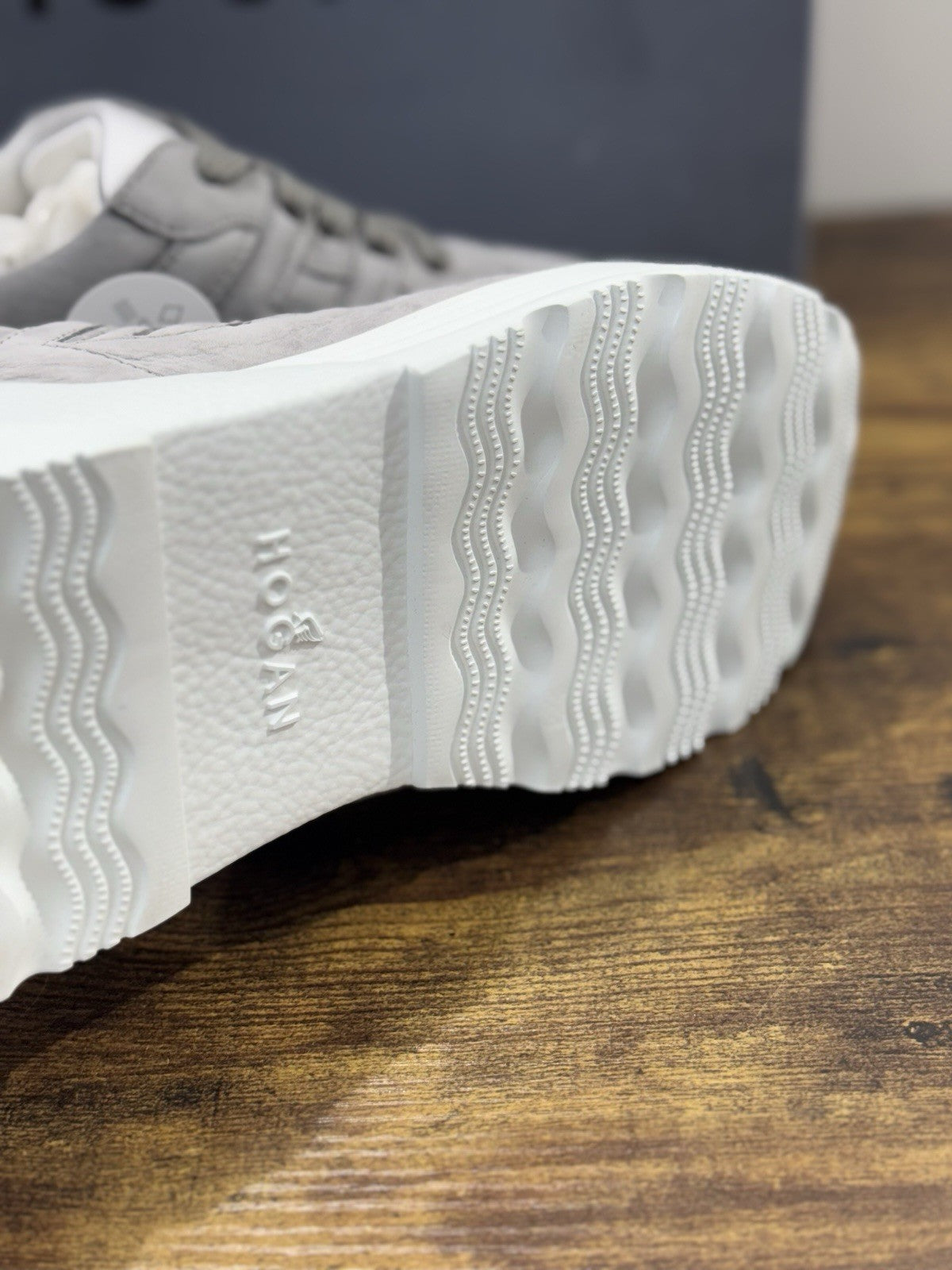 Hogan H443 Active One Memory Foam Pelle Nabuk Grey  Uomo 42.5