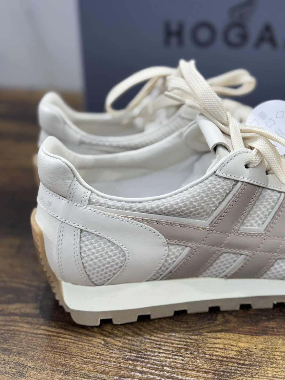 Hogan H671  Sneaker Pelle Beige Slash       Hogan Scarpe Donna 39.5