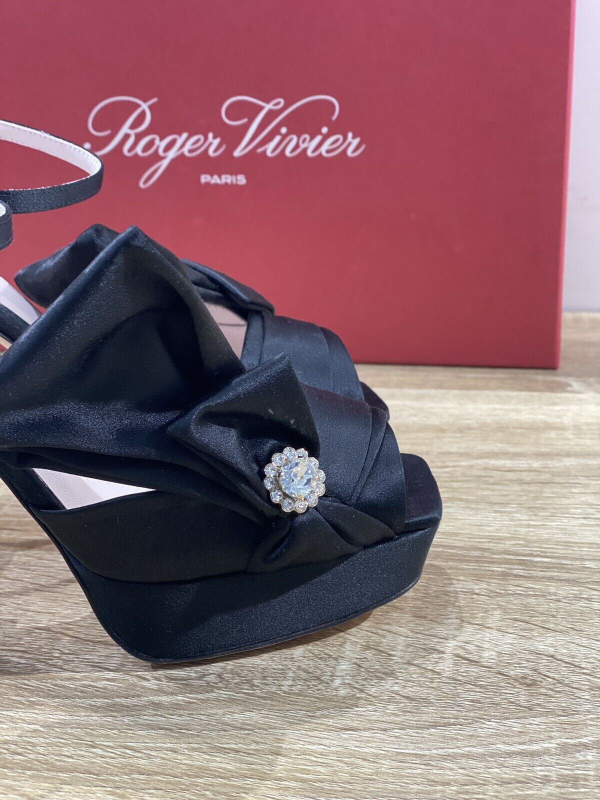 Roger Vivier Paris Sandalo Donna Lavalliere Platform Sandal Luxury 37.5