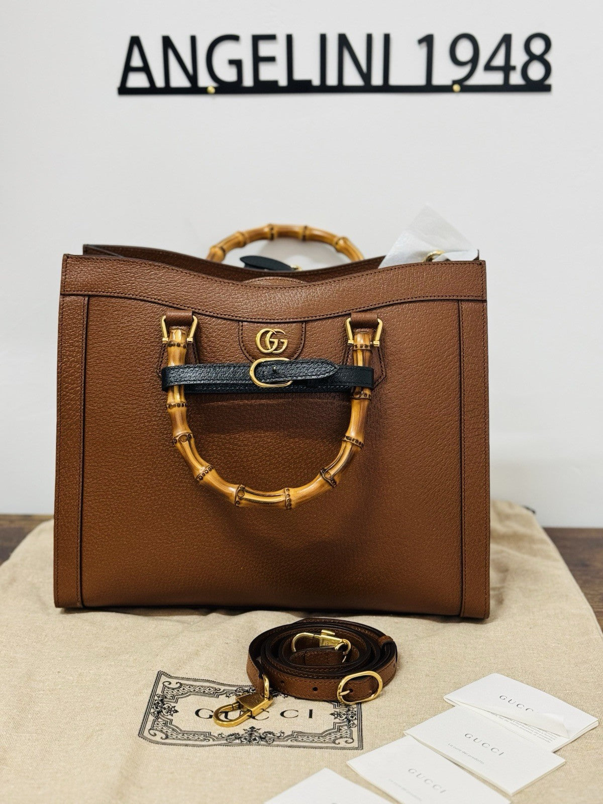 Gucci Diana Media  Tote Bag Bamboo Luxury Borsa Pelle Cuoio Gucci Icon Donna