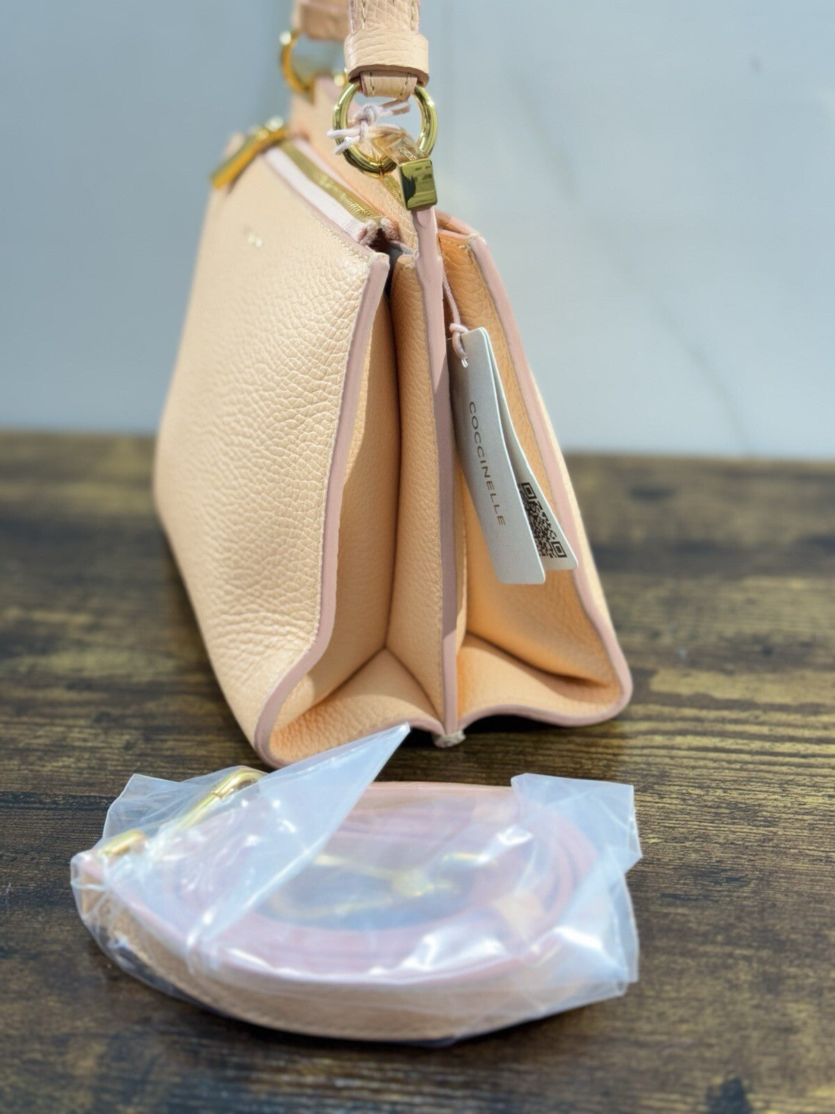 Coccinelle Borsa Donna A Mano Con Tracolla Salmone 100% Pelle 