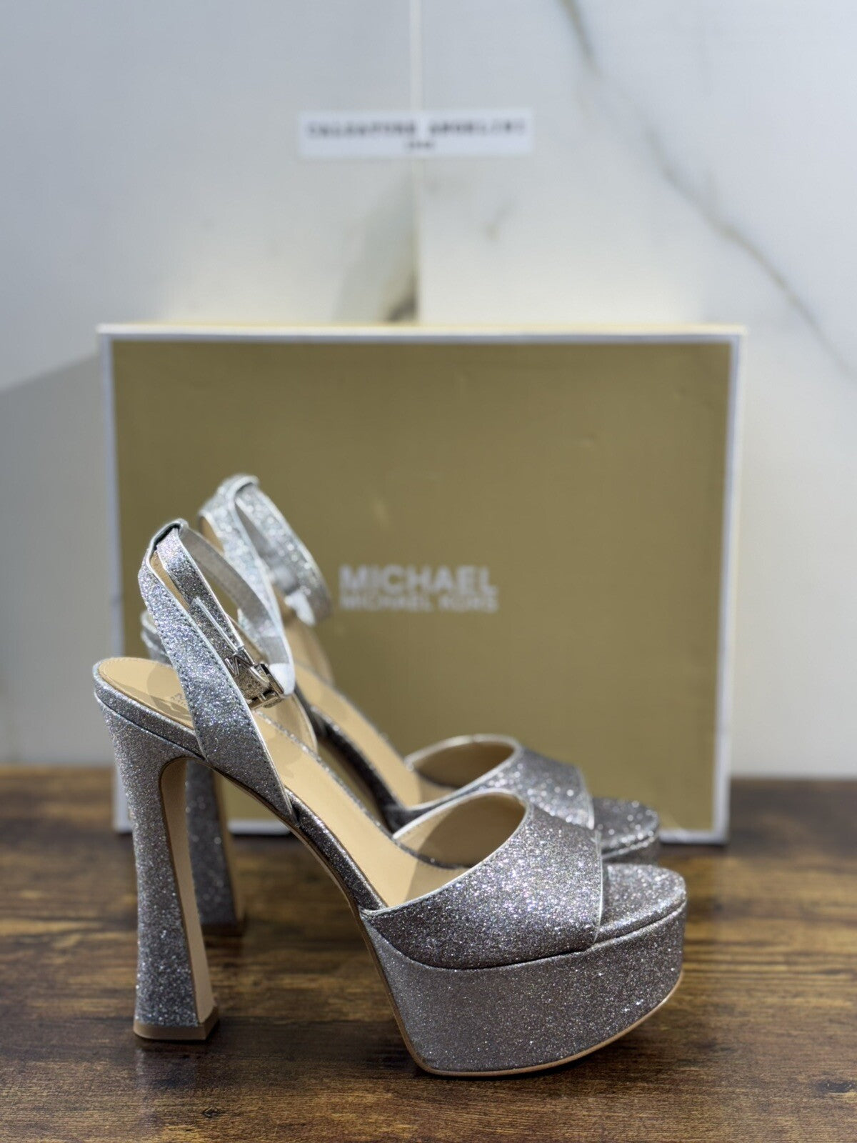 Michael Kors Jenson Platform Sandal Silver Black Casual Sandal 39