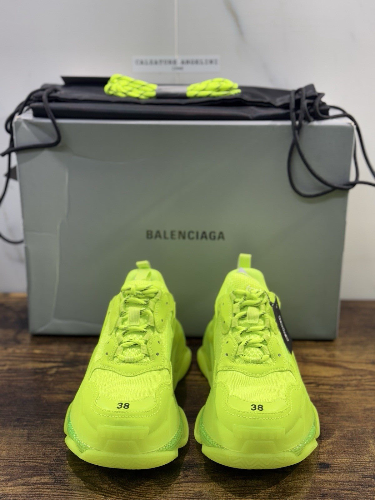 Balenciaga Triple S Clear Sole Fluo  Casual Luxury Balenciaga Donna 38