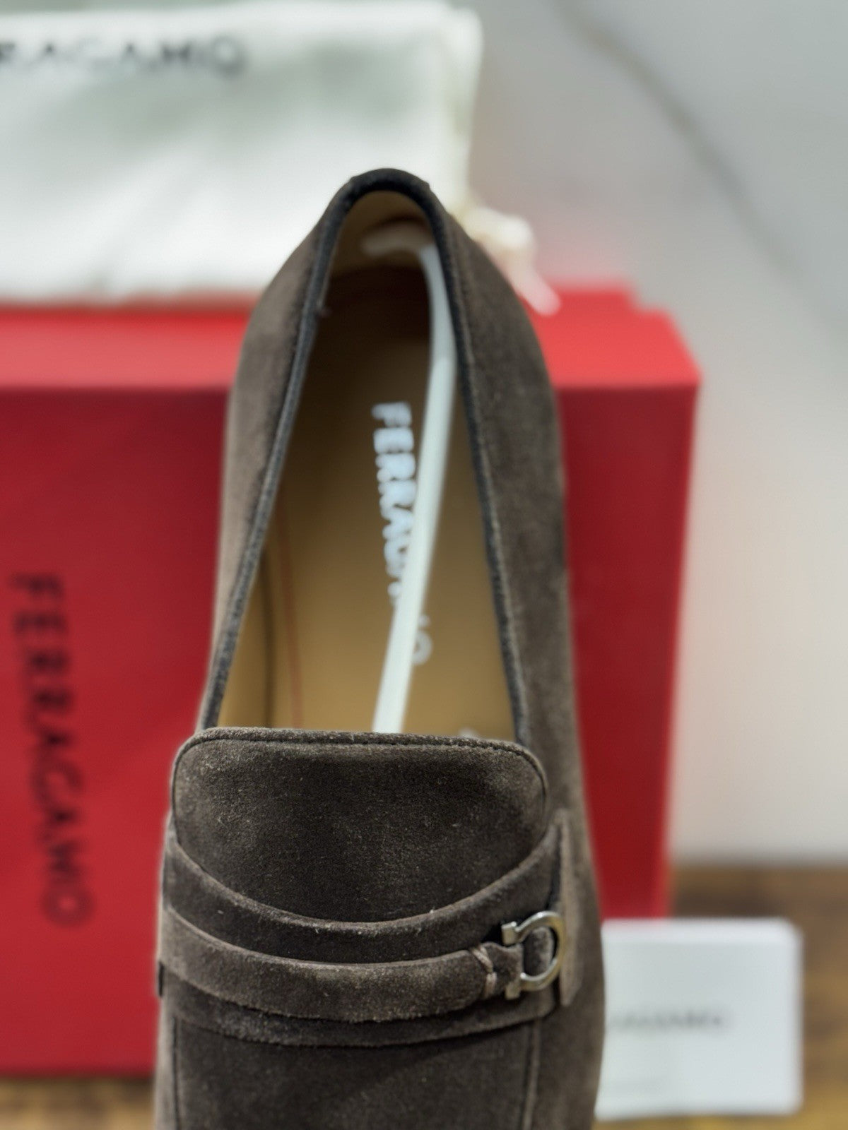 Salvatore Ferragamo Mocassino Desio Suede Marrone Luxury Ferragamo Uomo 41.5