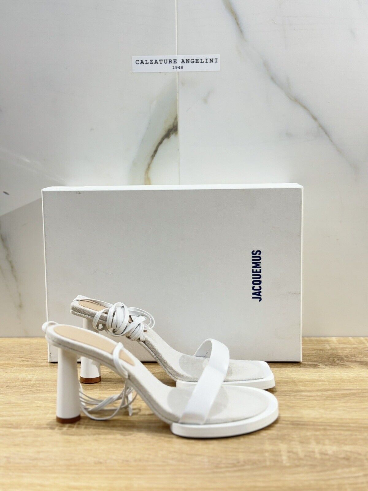 Jacquemus Sandalo Donna Les Carre Rond Pelle Bianco Luxury Jacquemus Sandal 37