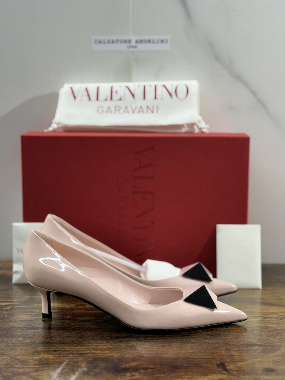 Valentino Garavani Decollete’ Donna One Stud Vernice Rosa 50mm Luxury 36