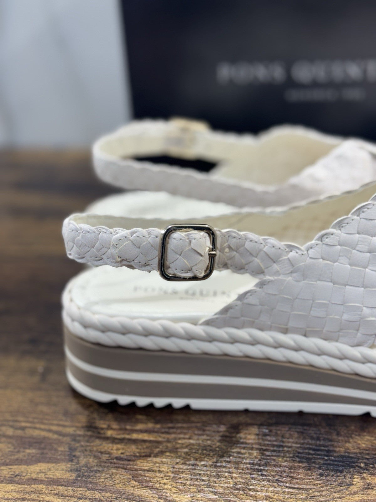 Pons Quintana Sandalo Milan Donna   Pelle Latte   Handmade Con Zeppa 41