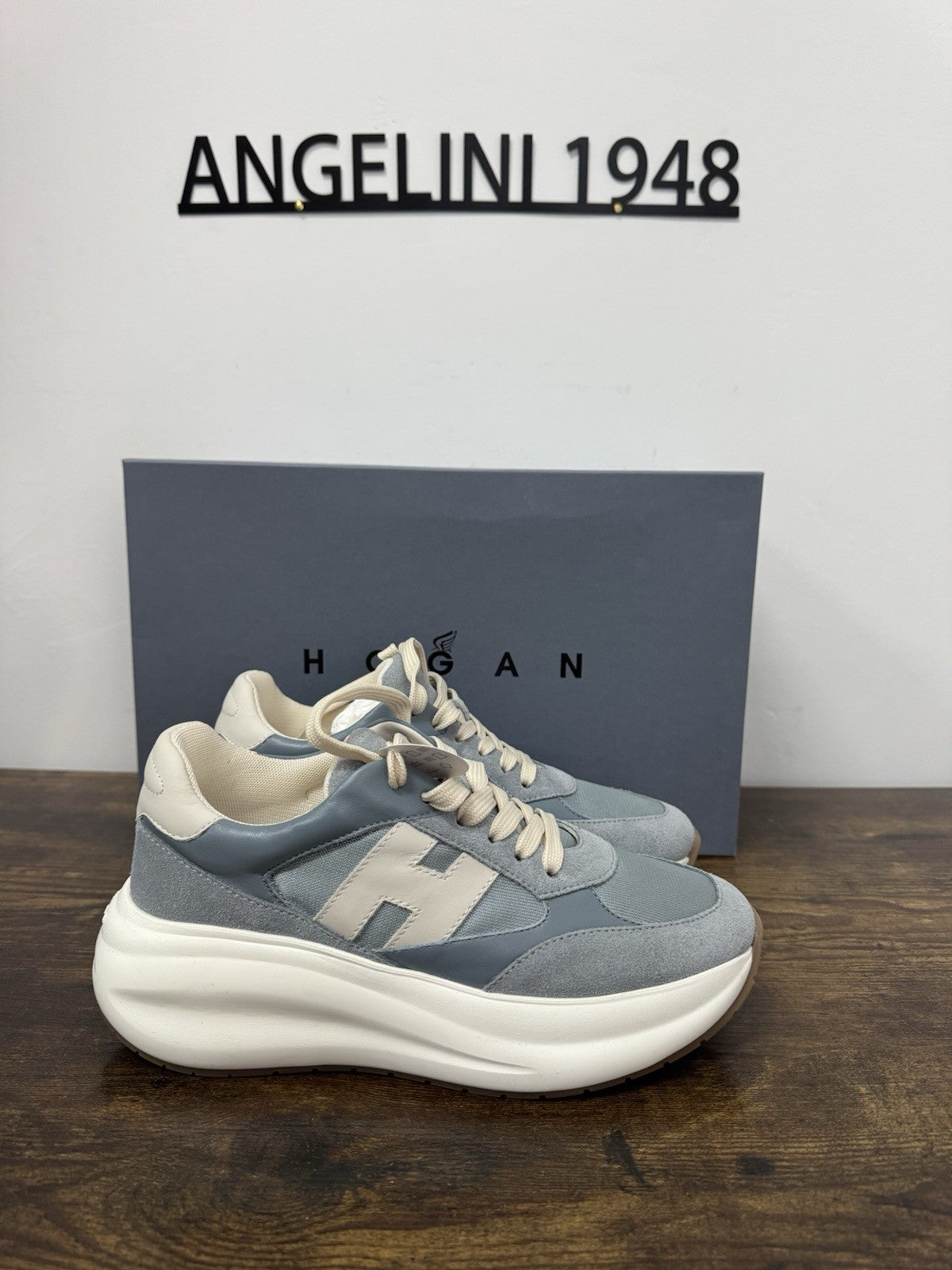 Hogan H696 Sneaker Casual Suede Celeste   Donna 38.5