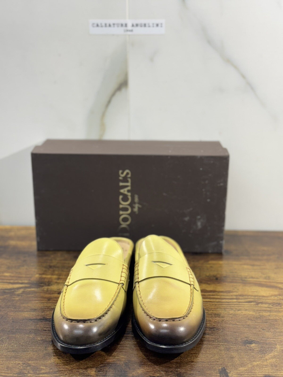 Doucal’s Scarpa Donna Sabot In Pelle Giallo  Anticato A Mano 37.5