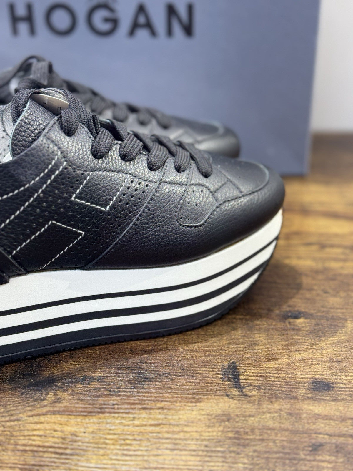 Hogan H283 Sneaker Zeppa Pelle Nero  Casual Hogan Donna 39